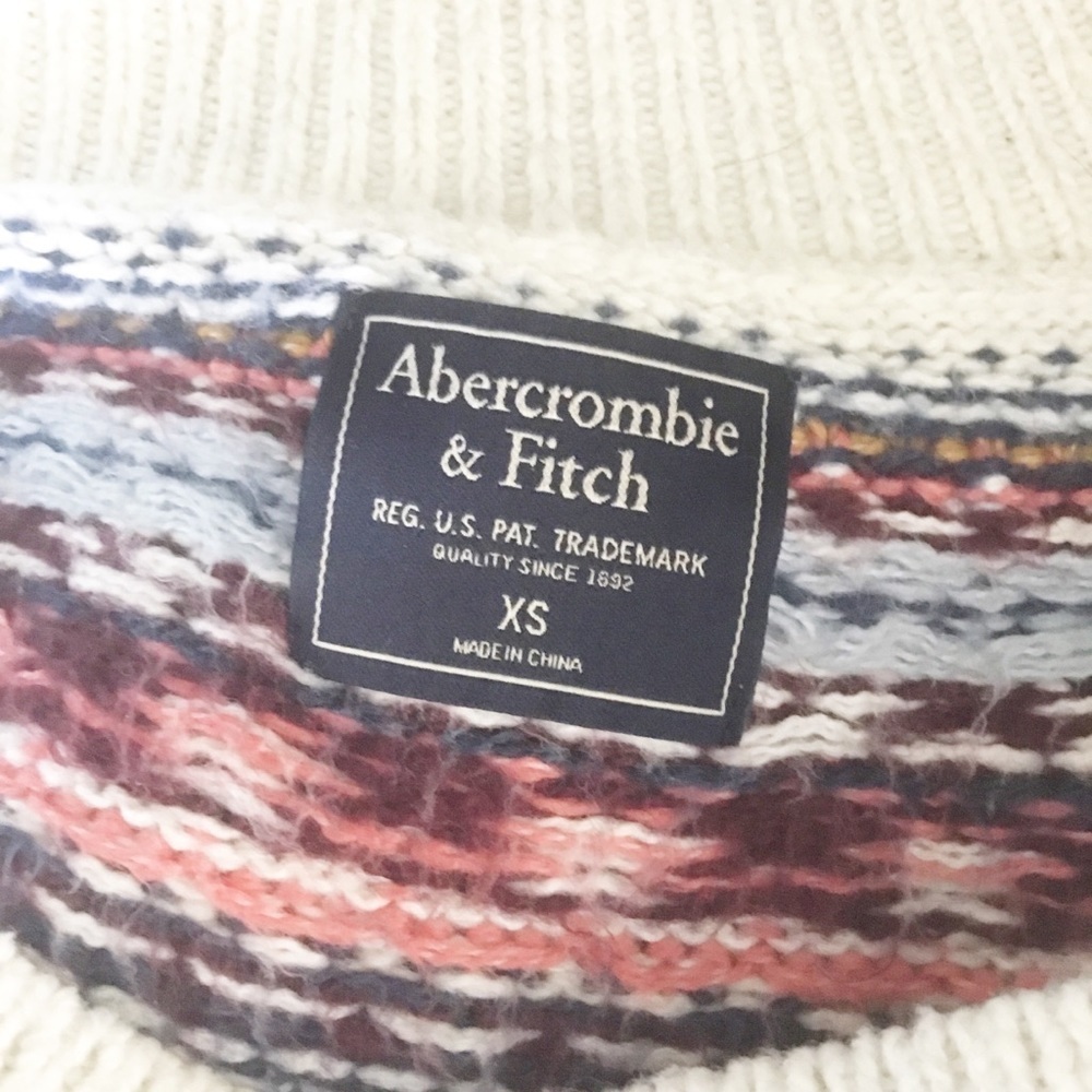 Abercrombie and Fitch Multicolor Off The Shoulder Sweater Size XS - Picture 4 of 4